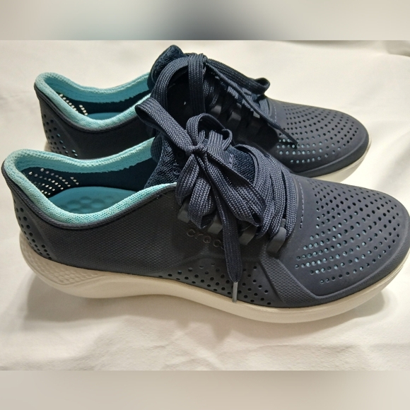 Crocs Stylish Navy Women's Sneakers - Picture 3 of 16